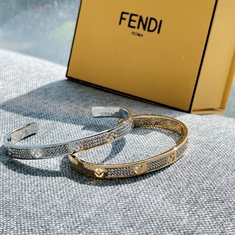 Fendi bracelet 03lyx40